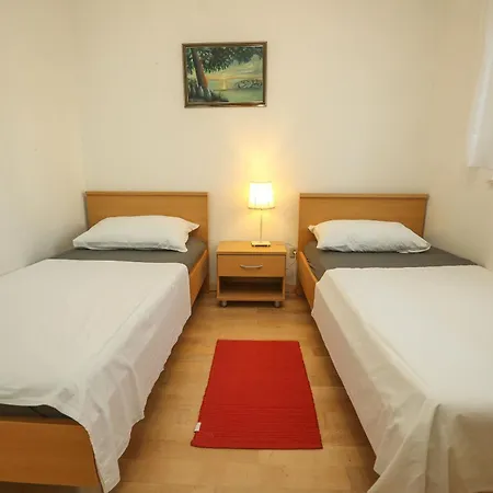 Teo Apartament *