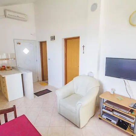 Apartment Teo