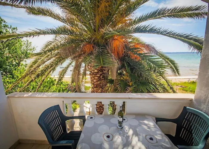 Teo Апартаменты Привлака