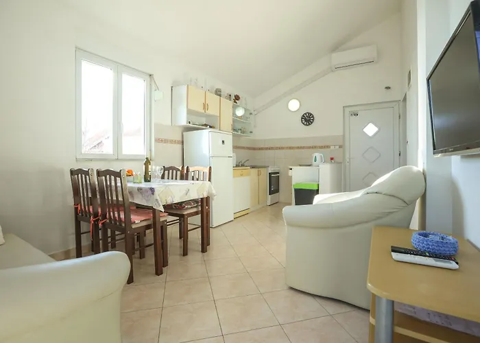 Teo * Привлака