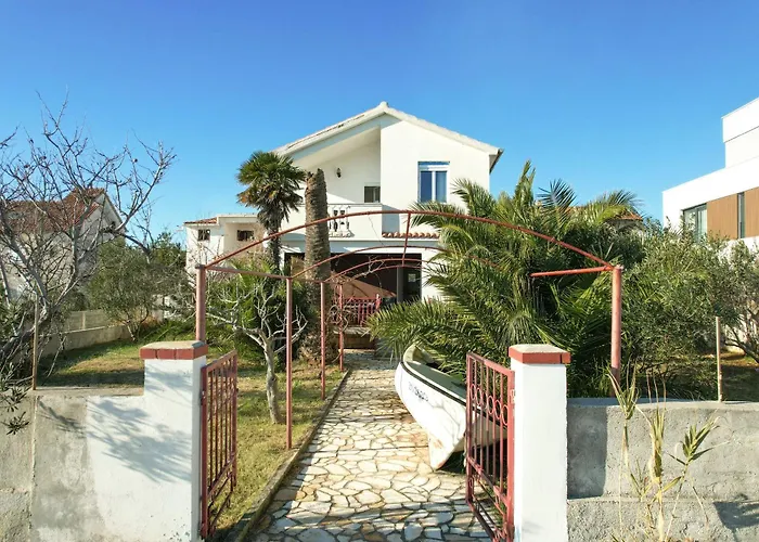 Teo Апартаменты